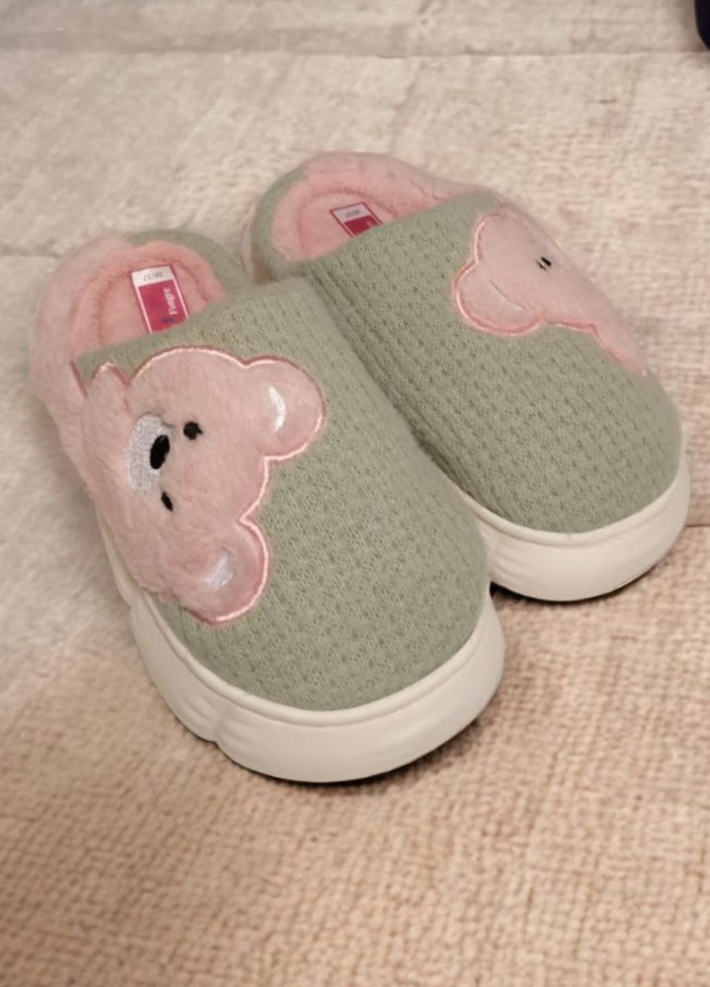 Хатні капці жіночі Cute Bear